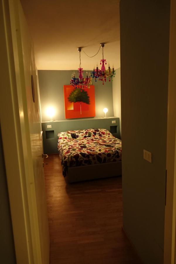 Apartament La Dimora Blu Parma Zewnętrze zdjęcie